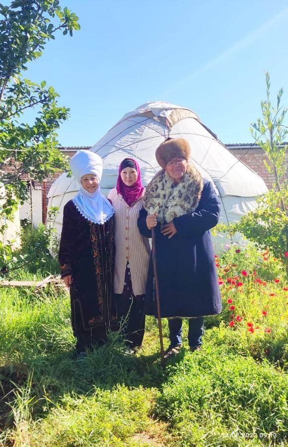 Karakol Yurt Lodge المظهر الخارجي الصورة